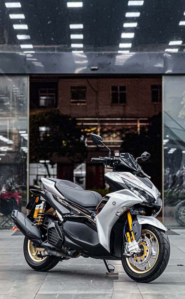 雅马哈 AEROSPORTS X