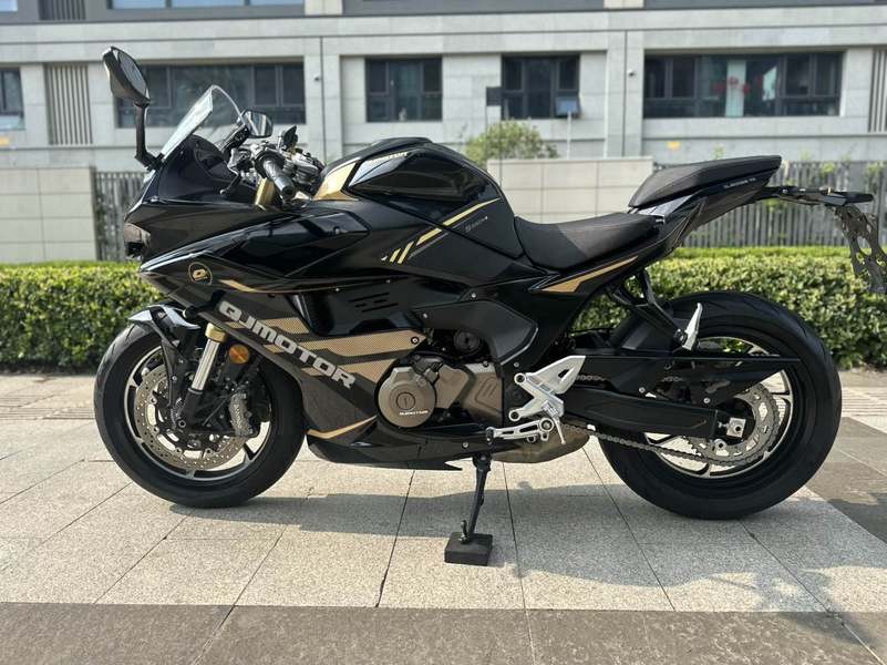 QJMOTOR 赛550