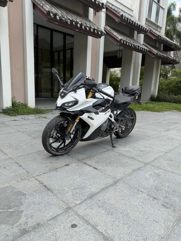 春风 250SR