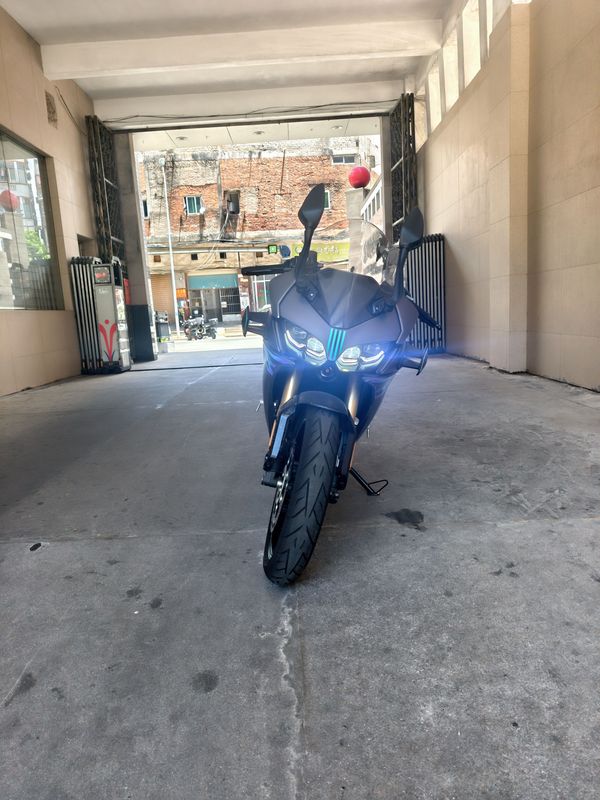 无极 250RR