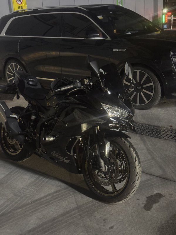 川崎 ZX-4R