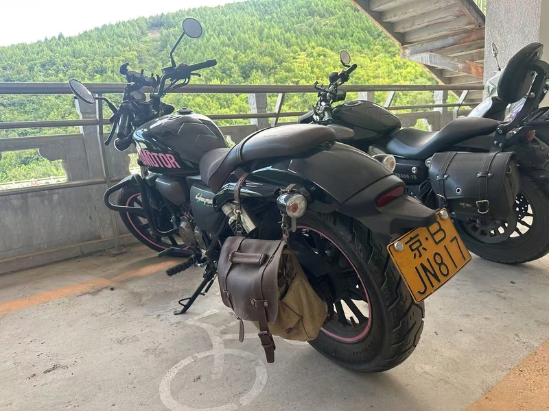 QJMOTOR 闪150