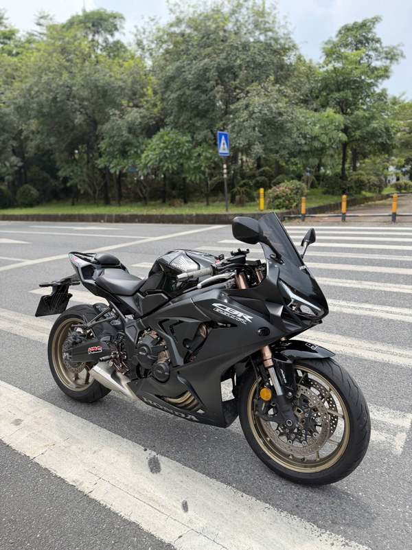 本田DREAMWING CBR650R