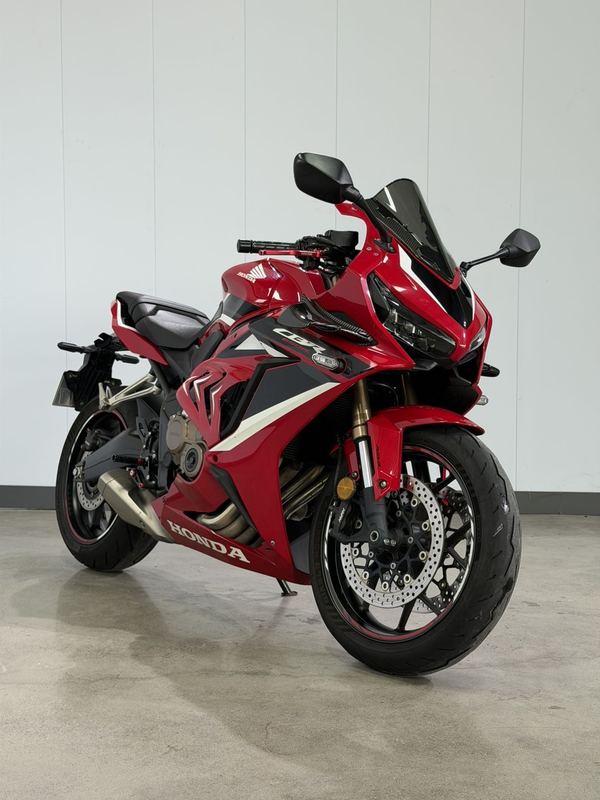 本田DREAMWING CBR650R