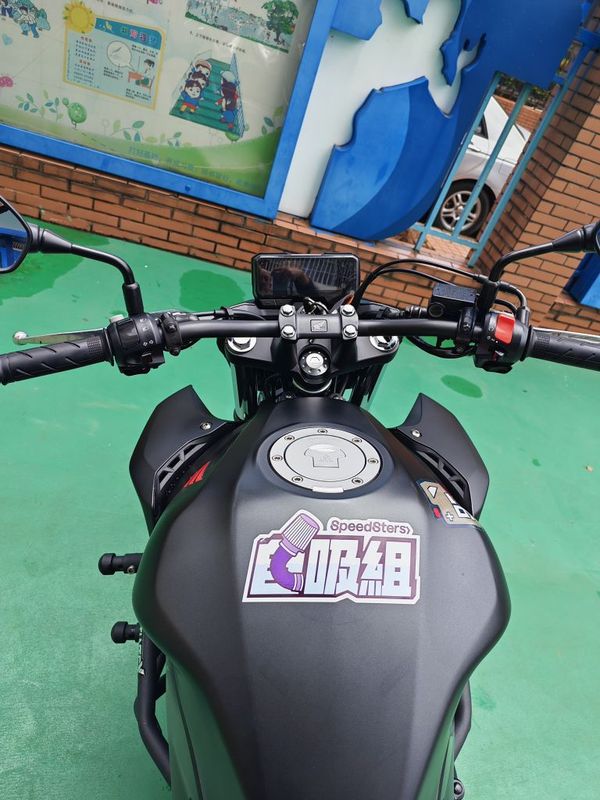 本田WING CB400F