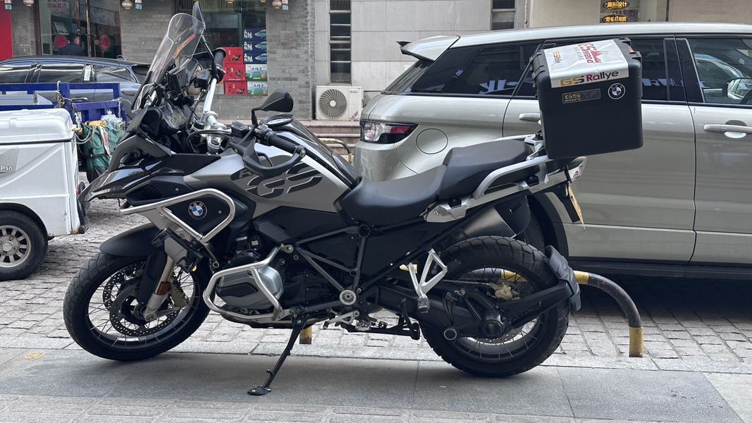 宝马 R 1200 GS