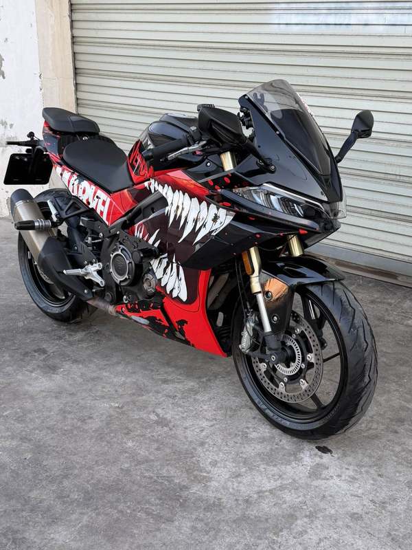 无极 RR525