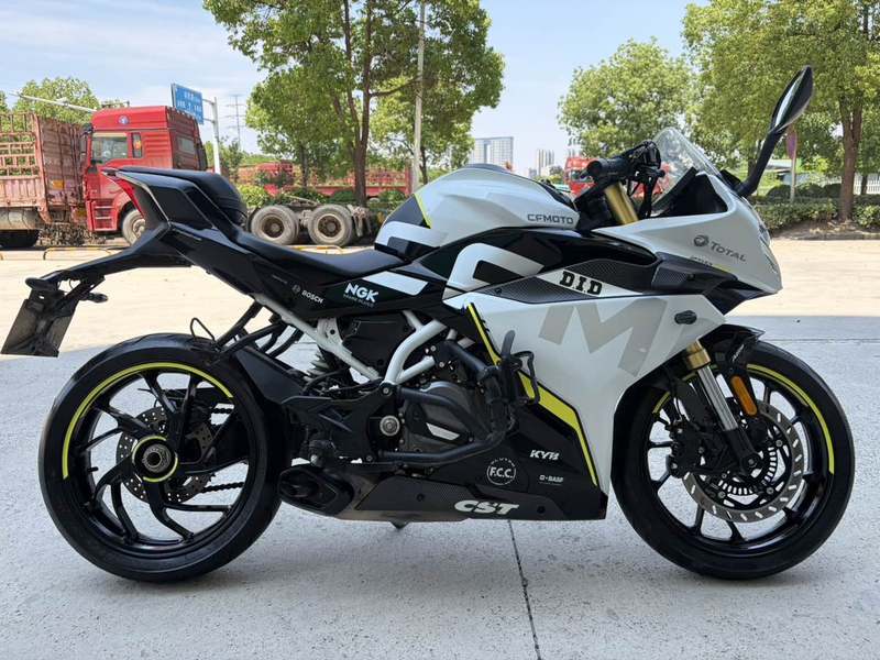 春风 250SR