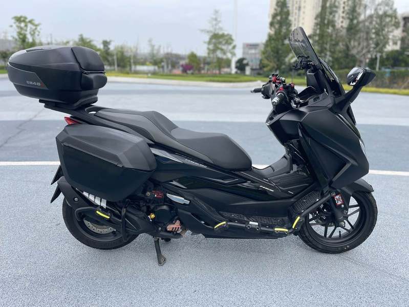 本田WING NSS350