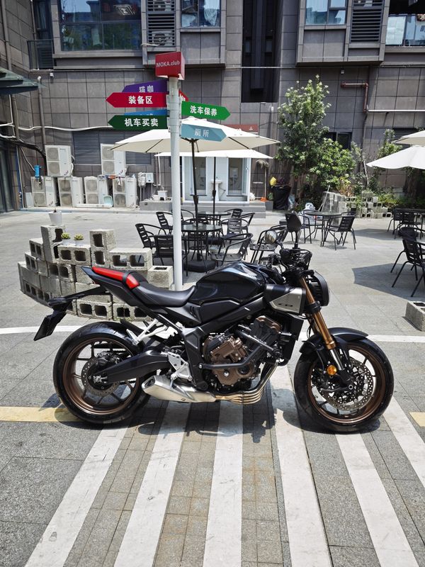 本田DREAMWING CB650R 