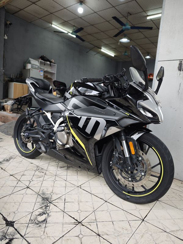 春风 250SR