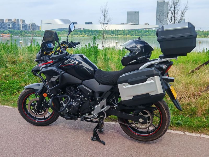 豪爵铃木 DL250