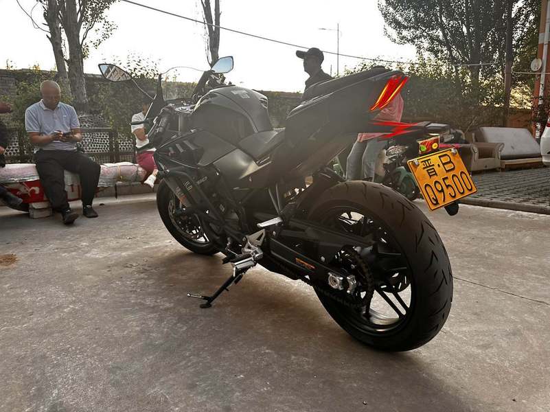 赛科龙 RC250