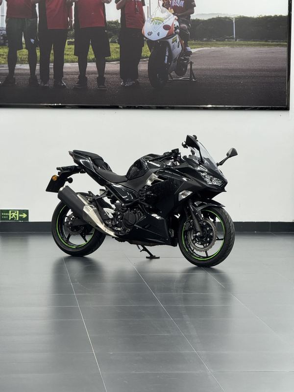 川崎 Ninja 400