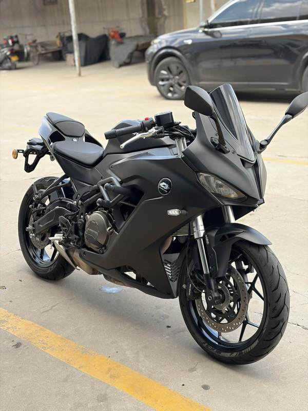 QJMOTOR 赛250