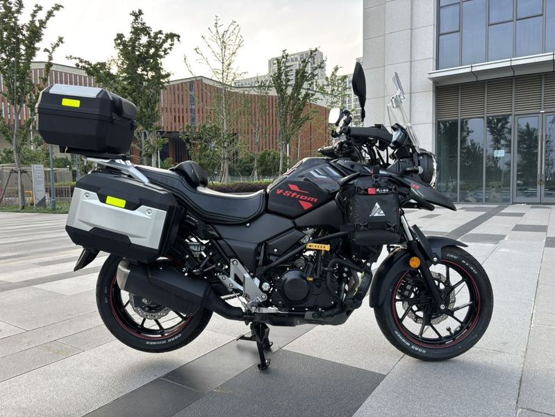 豪爵铃木 DL250