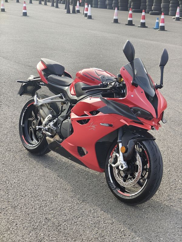 QJMOTOR QJ900GS-8D