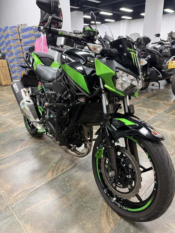 川崎 Z400