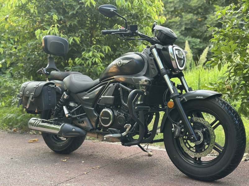 豪爵 TR300