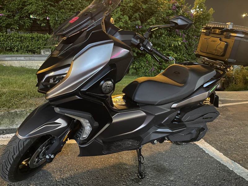 QJMOTOR 鸿350