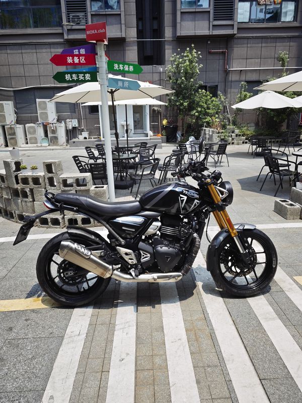 凯旋 Speed 400