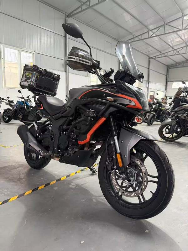 无极 300DS
