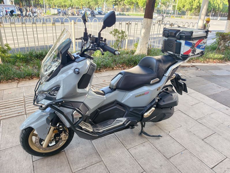 SYM三阳 Husky ADV 150