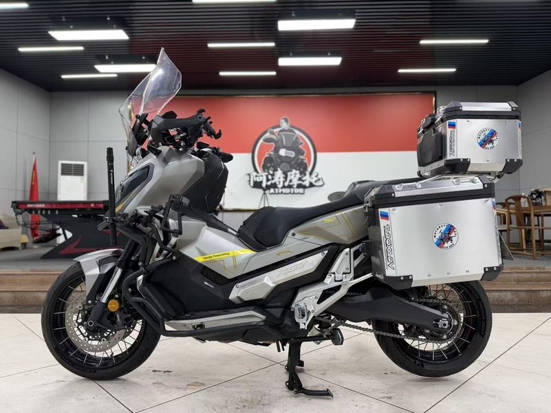本田DREAMWING X-ADV 750