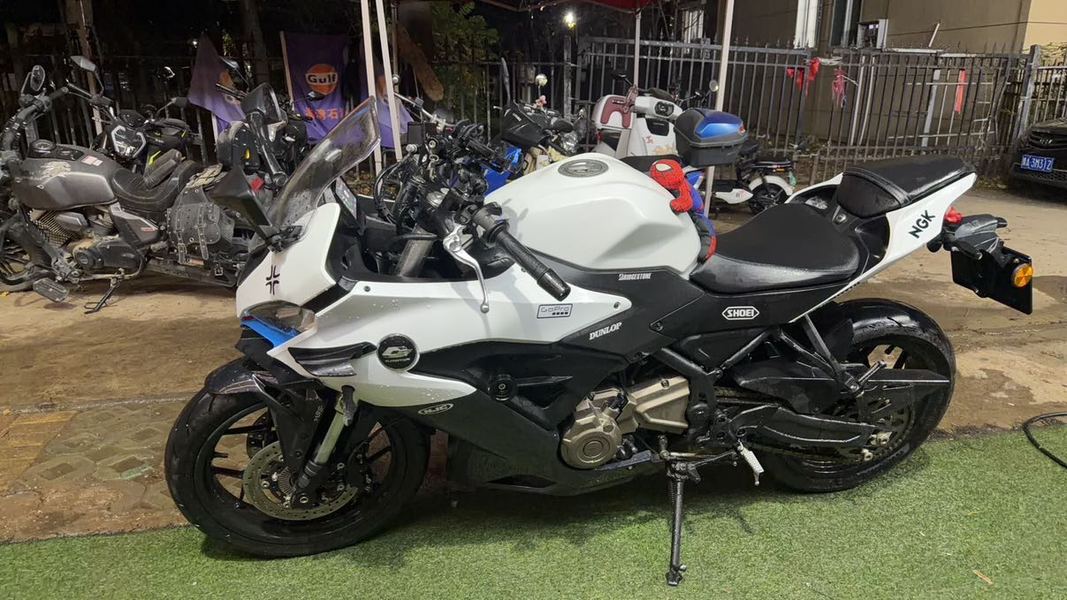 QJMOTOR 赛350