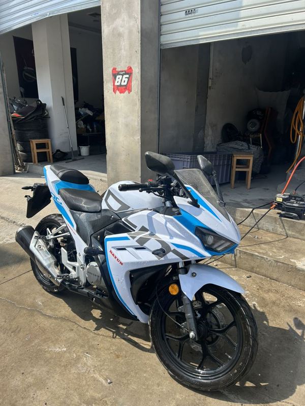 大运 DY200-6F