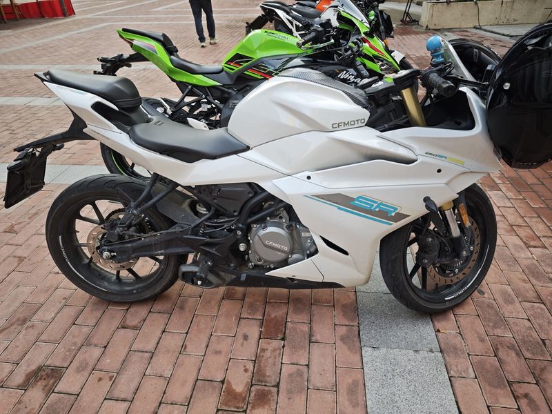 春风 250SR