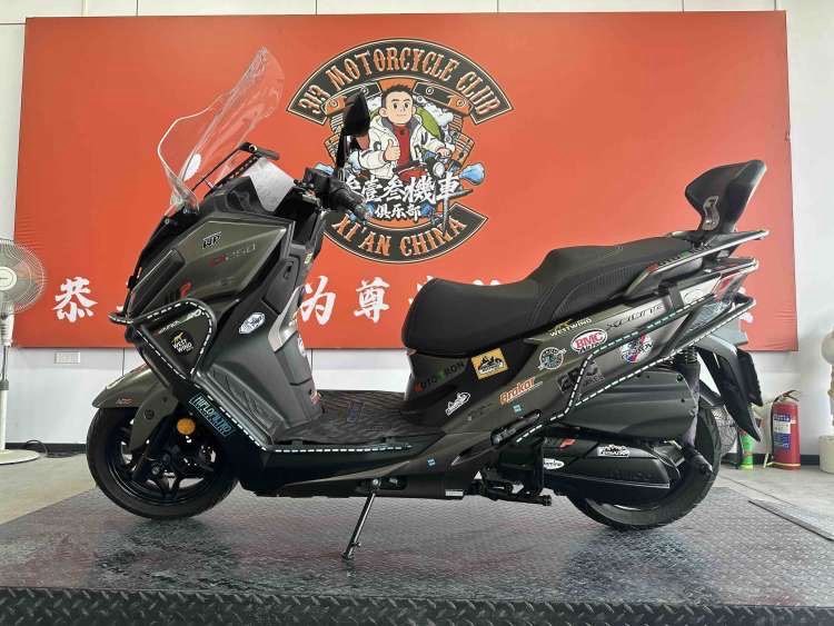 光阳 赛艇 CT250