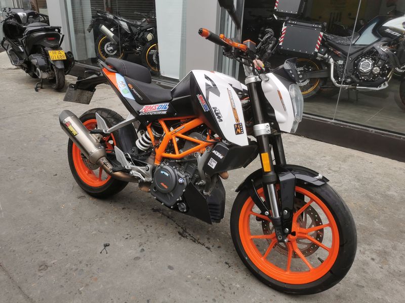 KTMR2R 390 Duke