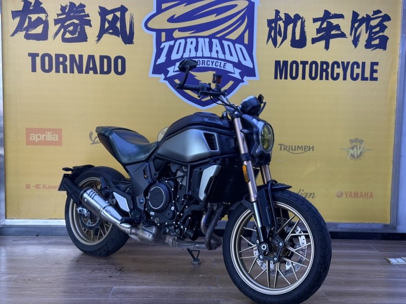 春风 700CL-X