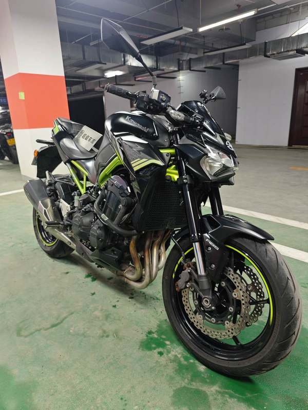 川崎 Z900