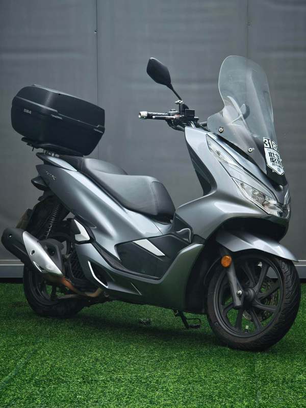 五羊本田 PCX