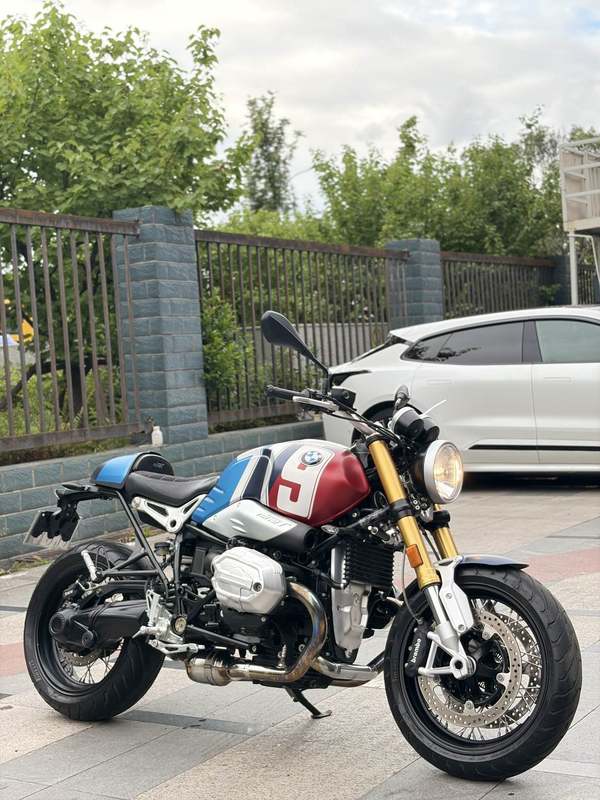 宝马 R NineT