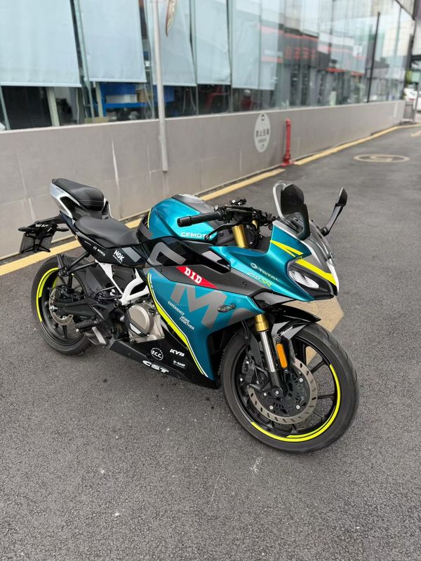 春风 250SR