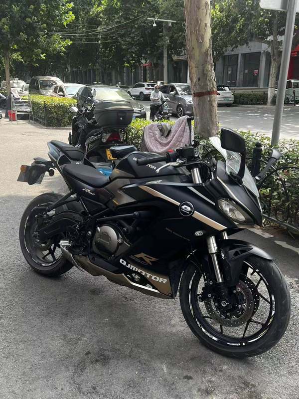 QJMOTOR 赛350