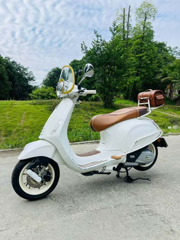 VESPA Primavera 150
