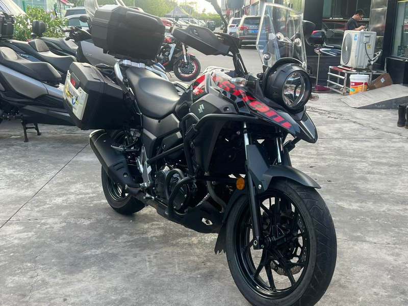 豪爵铃木 DL250