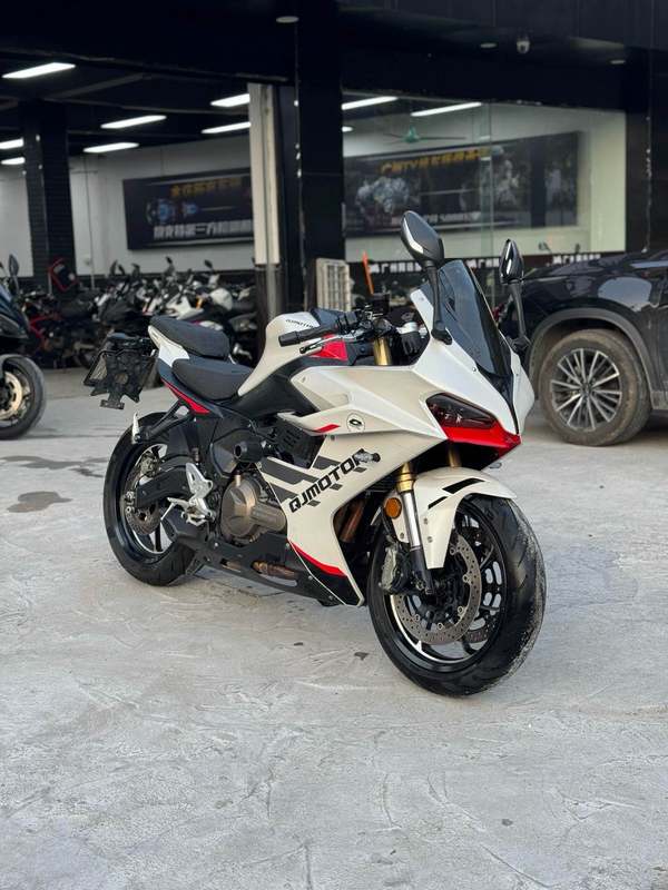 QJMOTOR 赛550