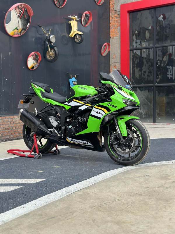 川崎 Ninja ZX-6R 