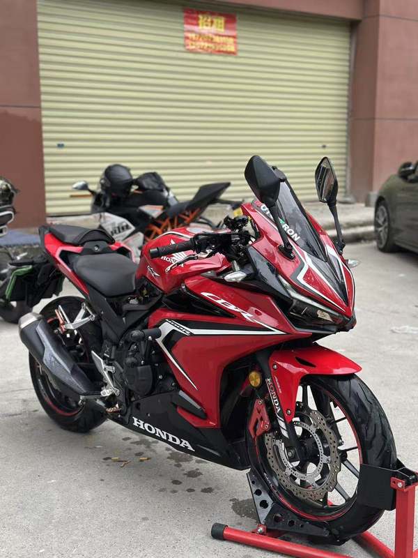 本田WING CBR400R