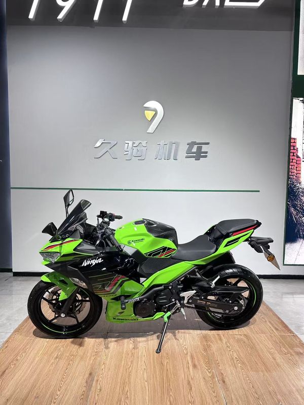 川崎 Ninja 400
