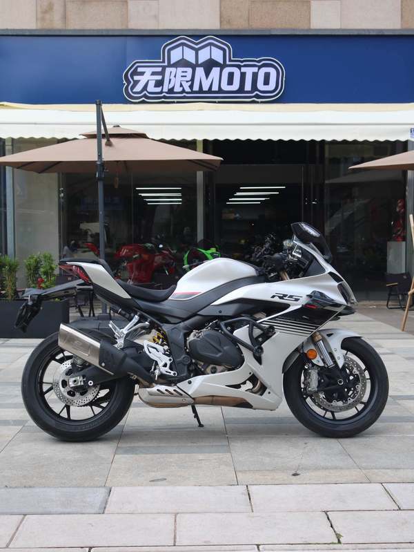 QJMOTOR 赛600