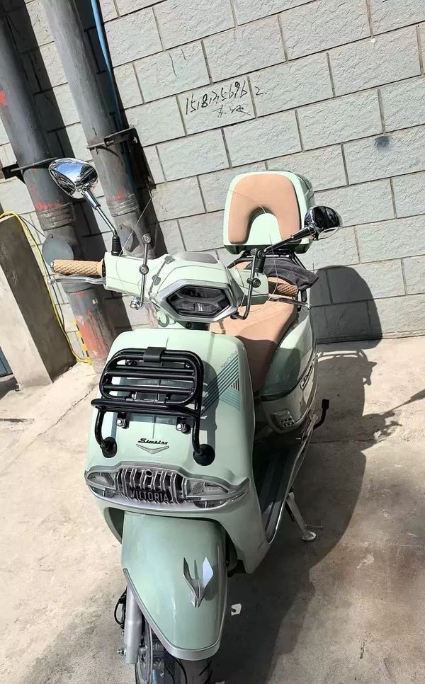 维多利亚 Sixties 150Si