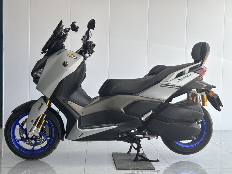 雅马哈 XMAX