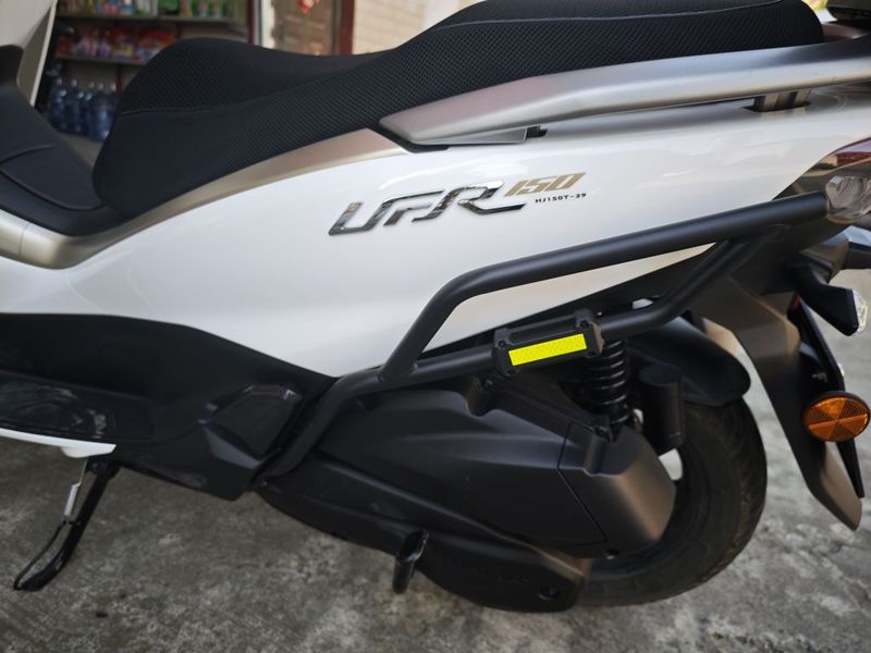 豪爵 UFR150