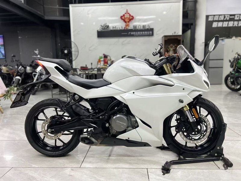春风 250SR